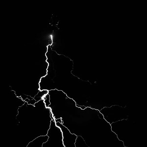 日本乱人伦片中文二区
